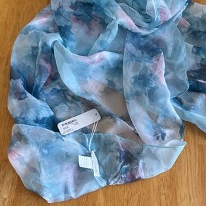 🎁NWT Floral Sheer Turquoise Scarf